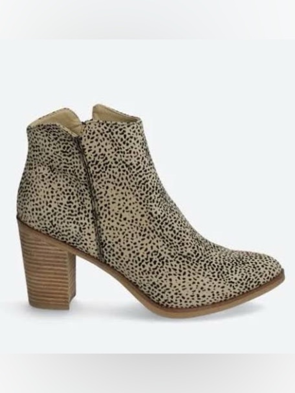 NWOT MIA Tracee Bootie